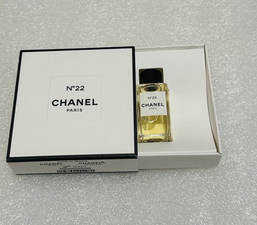 Chanel paris miniature - chanel,