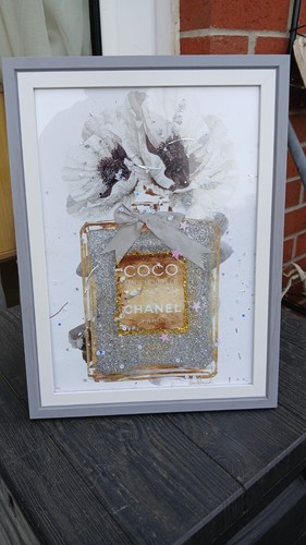 Chanel perfume bottle - chanel,